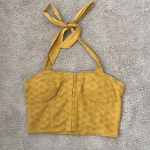 Adorable Yellow American Eagle tied top